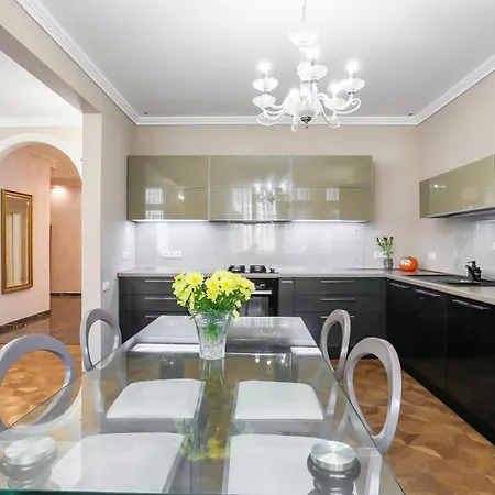 Academia Apartament