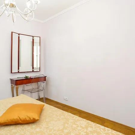 Apartament Academia